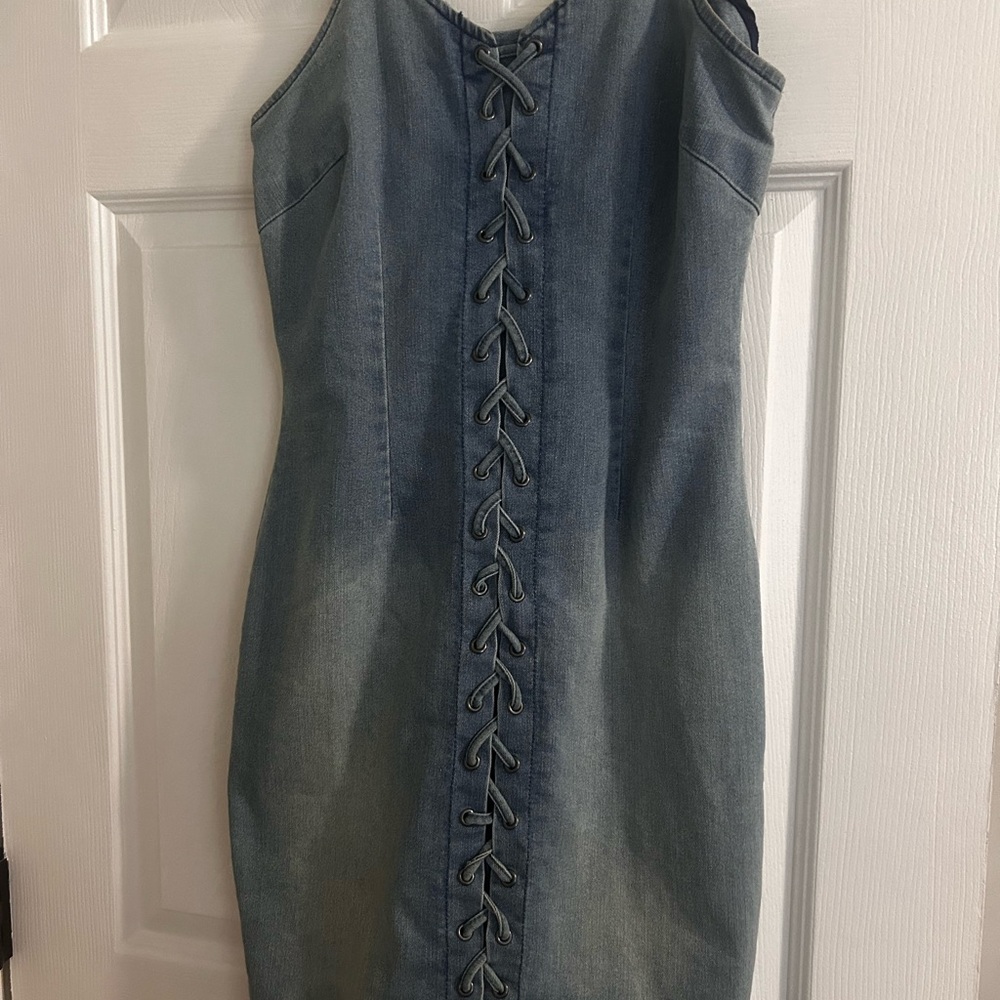 VENUS Strapless Denim Lace-Up Dress